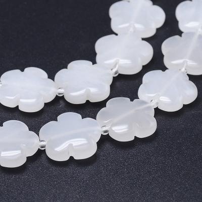 Бусина халцедон белый, цветок ромашка, 15 мм, 19.710