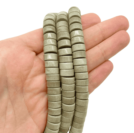 Агат песочный, колонна, 10х4 мм, нить 39 см